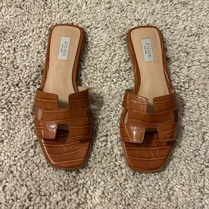 Steve Madden sandals